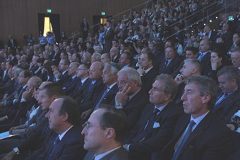 assemblea2011_platea_r